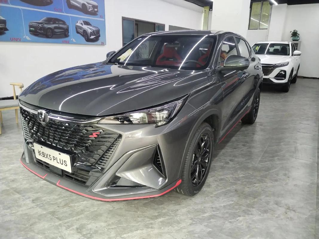 长安新款小型suv／长安最新款小轿车