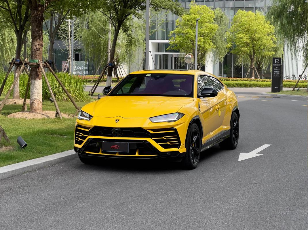 【兰博基尼urus二手车价,2021兰博基尼urus二手价格】