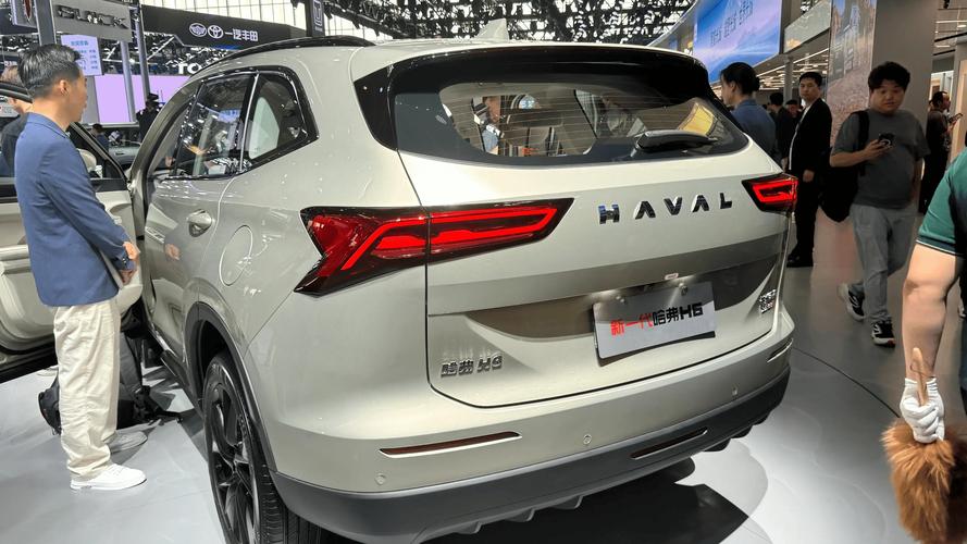 新款长城h6报价及图片 最新长城汽车哈弗h6图片