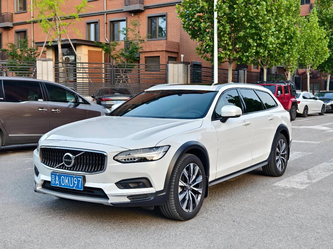 沃尔沃轿车是哪个国家的/沃尔沃汽车是哪国车