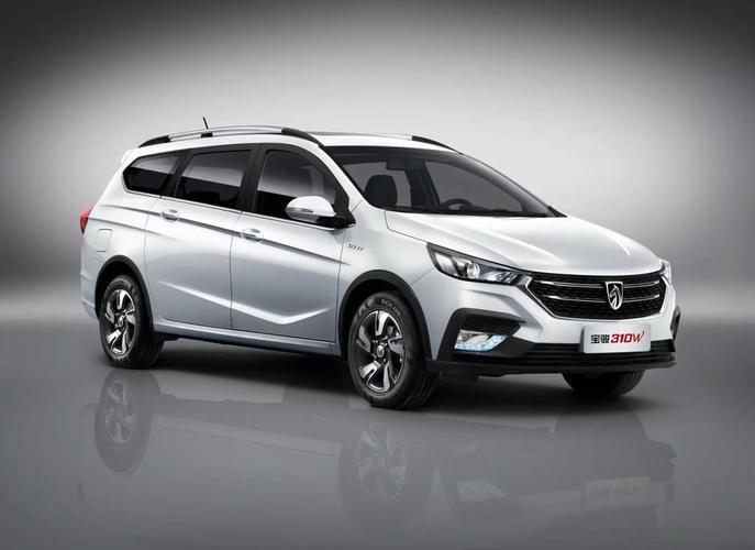 宝骏310w报价及图片配置,宝骏310w2019款报价及图片