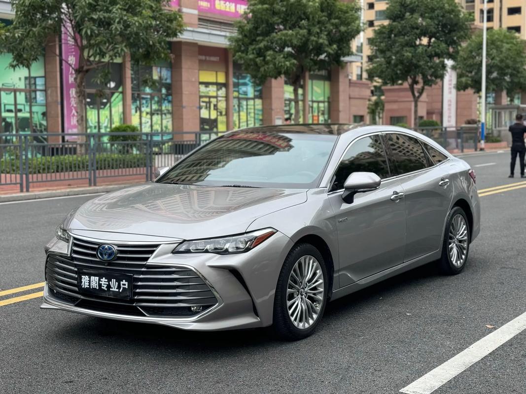 丰田亚洲龙双擎的缺点(丰田亚洲龙双擎是什么意思)