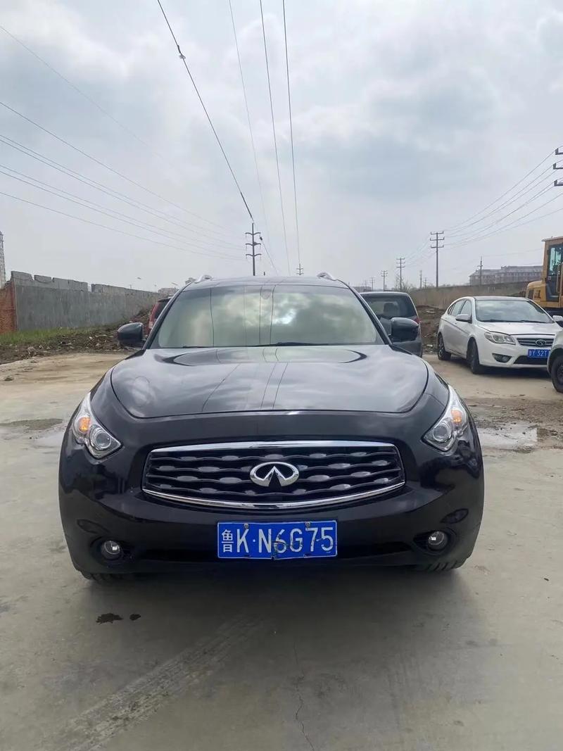 10年英菲尼迪fx35值得买吗/英菲尼迪fx35 09款和10款区别