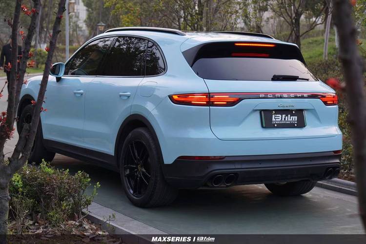 【保时捷卡宴蓝色,保时捷卡宴蓝绿色】