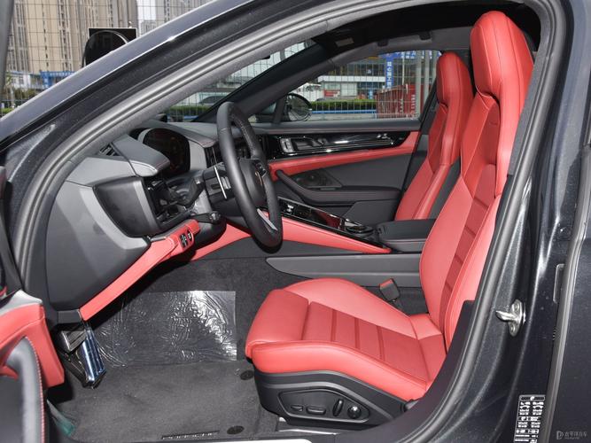 保时捷panamera新能源 保时捷Panamera新能源汽车内饰